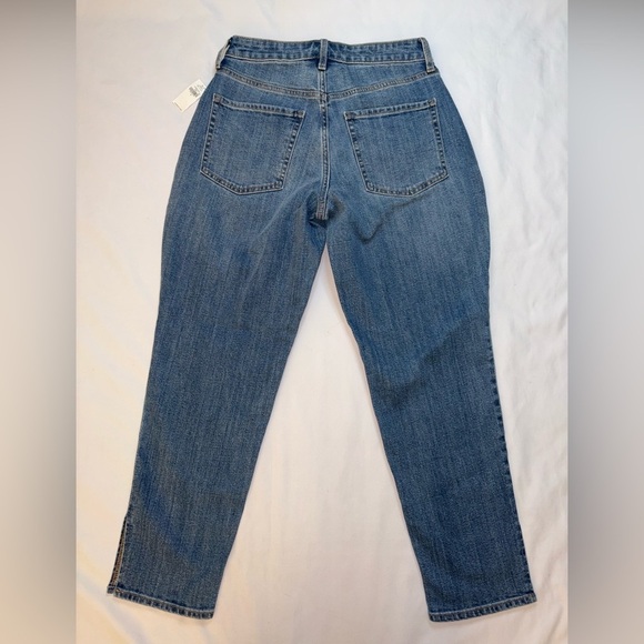Old Navy NWT Size 6 Medium Wash High Rise OG Curvy Straight Leg Jeans - Picture 10 of 12